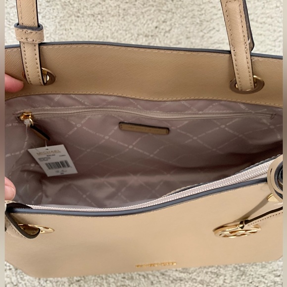 Michael Kors Walsh Medium Multifunction (MF) Saffiano Leather Tote - Camel - Picture 4 of 11